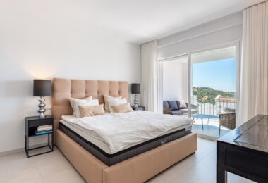 Exclusive Apartment in La Quinta-  Top-Class Style, Views &amp; Comfort!