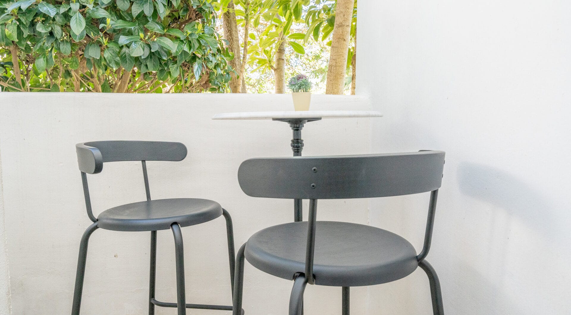 Beautiful new renovated apartment with a large garden in Alcazaba Lagoon
