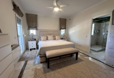 Charming Villa in Monte Biarritz