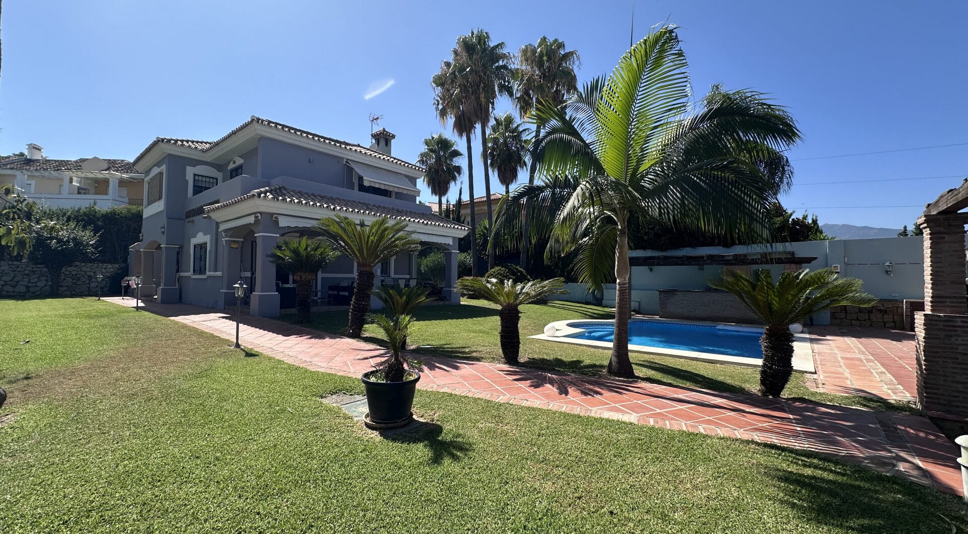 Charming Villa in Monte Biarritz