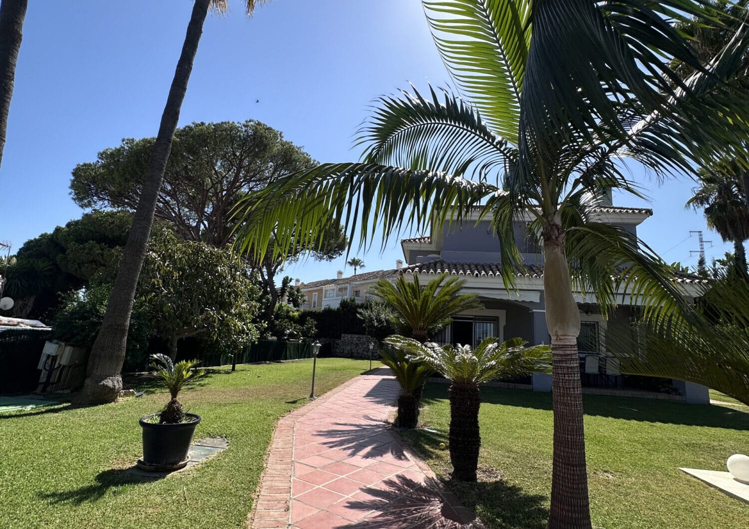 Charming Villa in Monte Biarritz