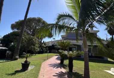 Charming Villa in Monte Biarritz