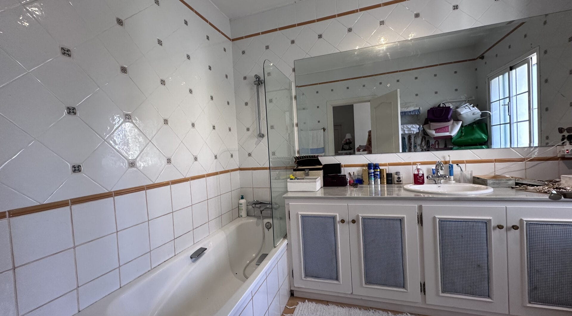 Charming Villa in Monte Biarritz