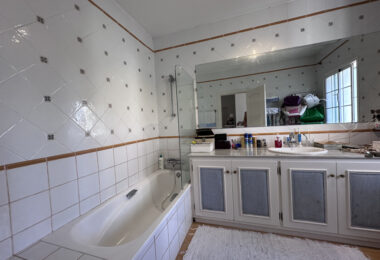 Charming Villa in Monte Biarritz