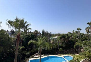 Apartment for sale in Marbella Golden Mile, Marbella
