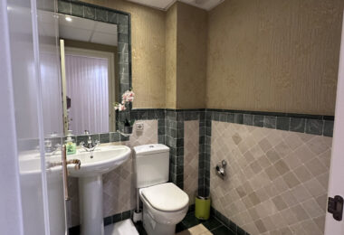 Apartment for sale in Marbella Golden Mile, Marbella