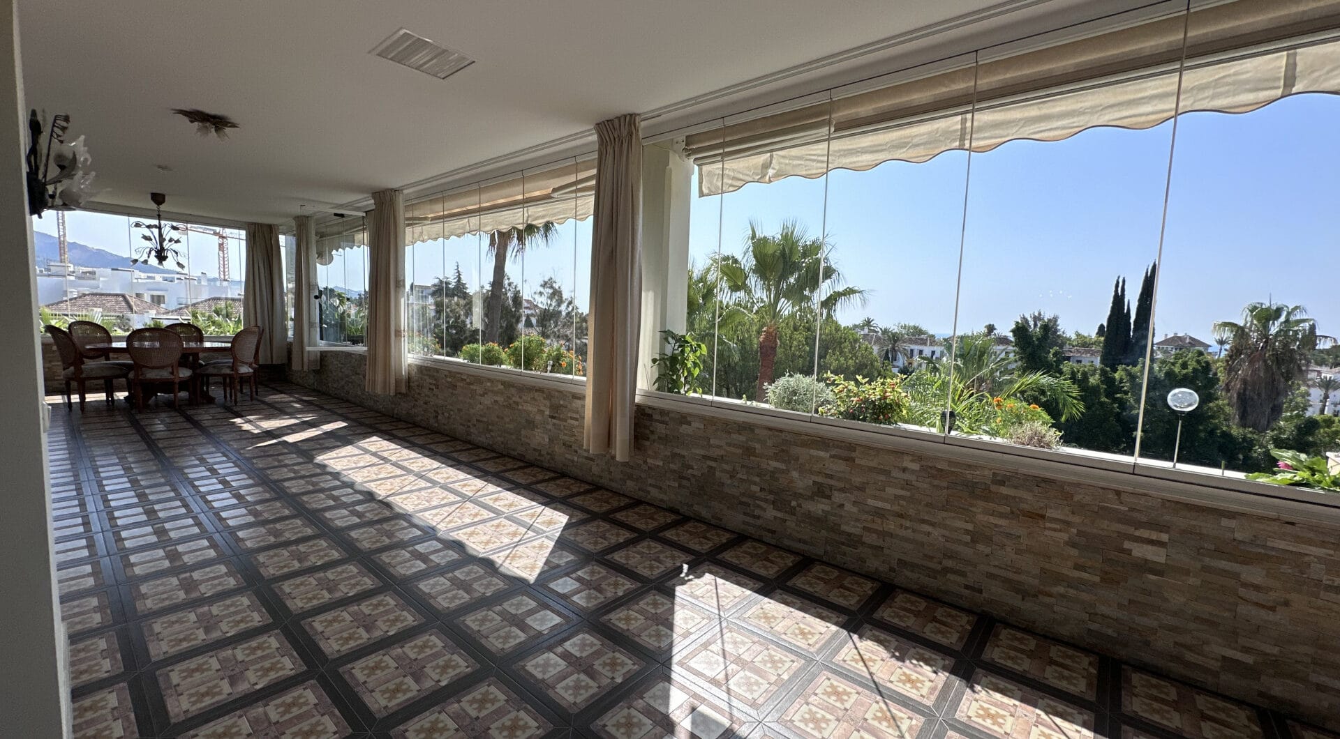 Apartment for sale in Marbella Golden Mile, Marbella