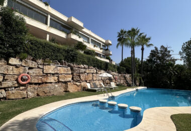 Apartment for sale in Marbella Golden Mile, Marbella