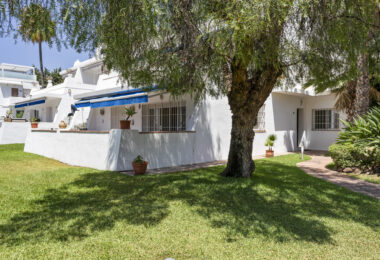 Spacious 3 bedroom apartment – Nueva Andalucía, just steps from Puerto Banus