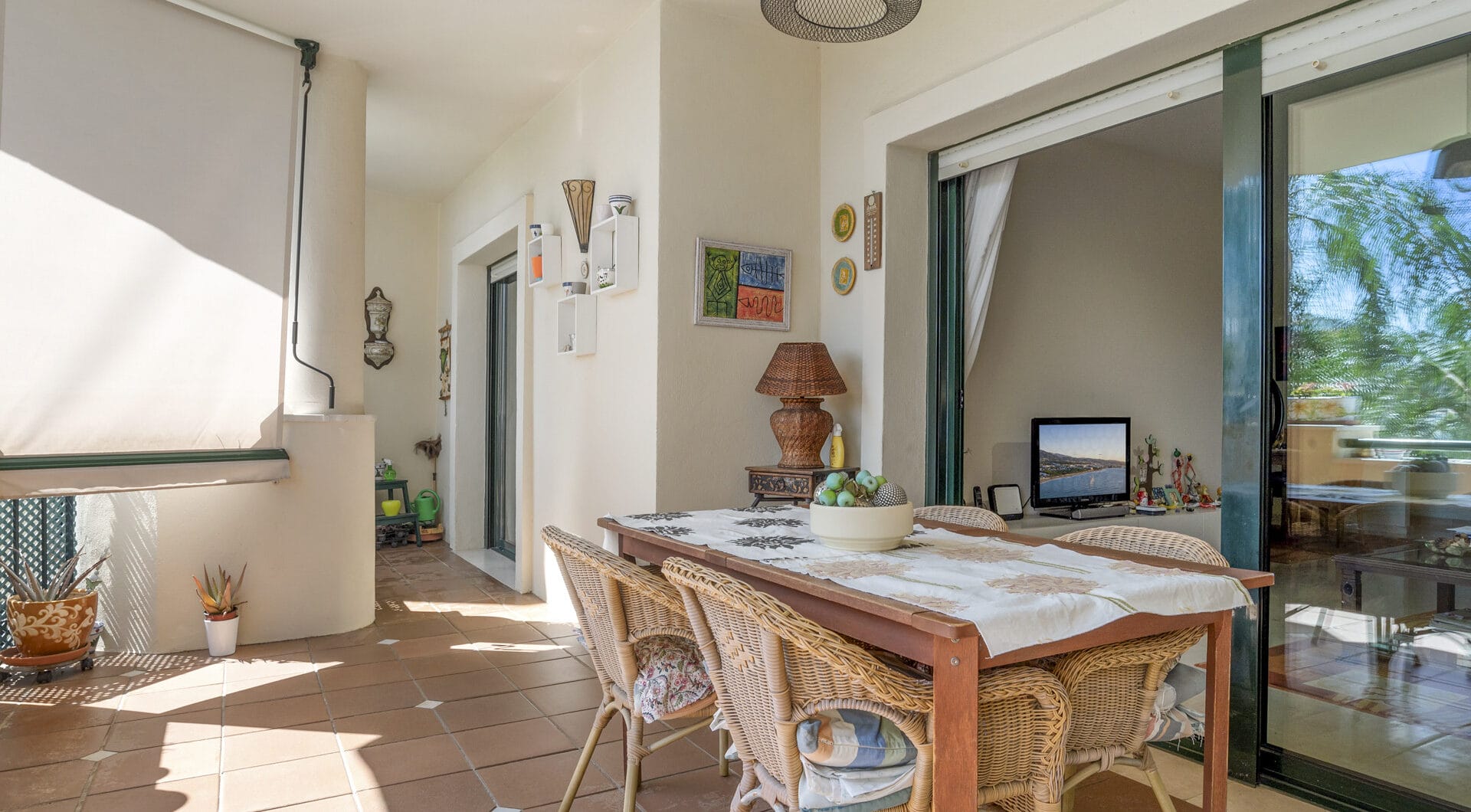 Large first floor apartment in Guadalcántara, San Pedro de Alcántara