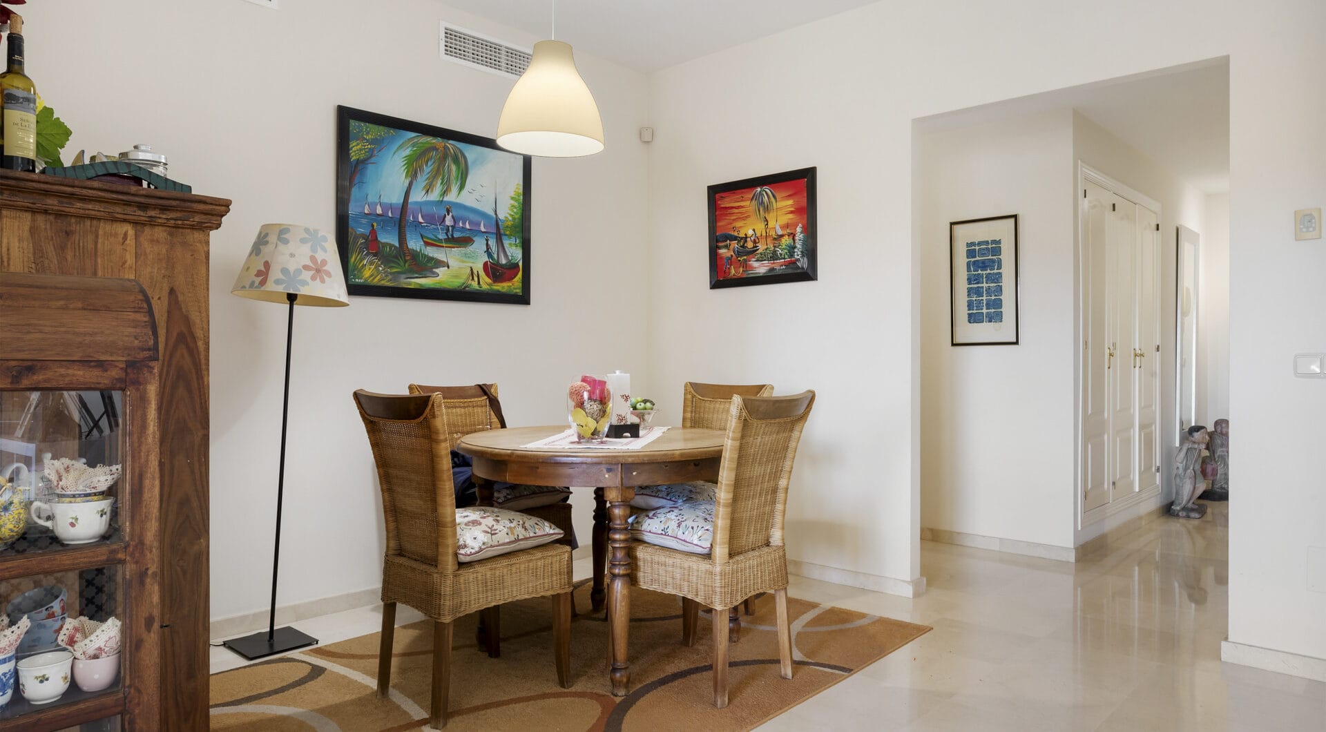Large first floor apartment in Guadalcántara, San Pedro de Alcántara