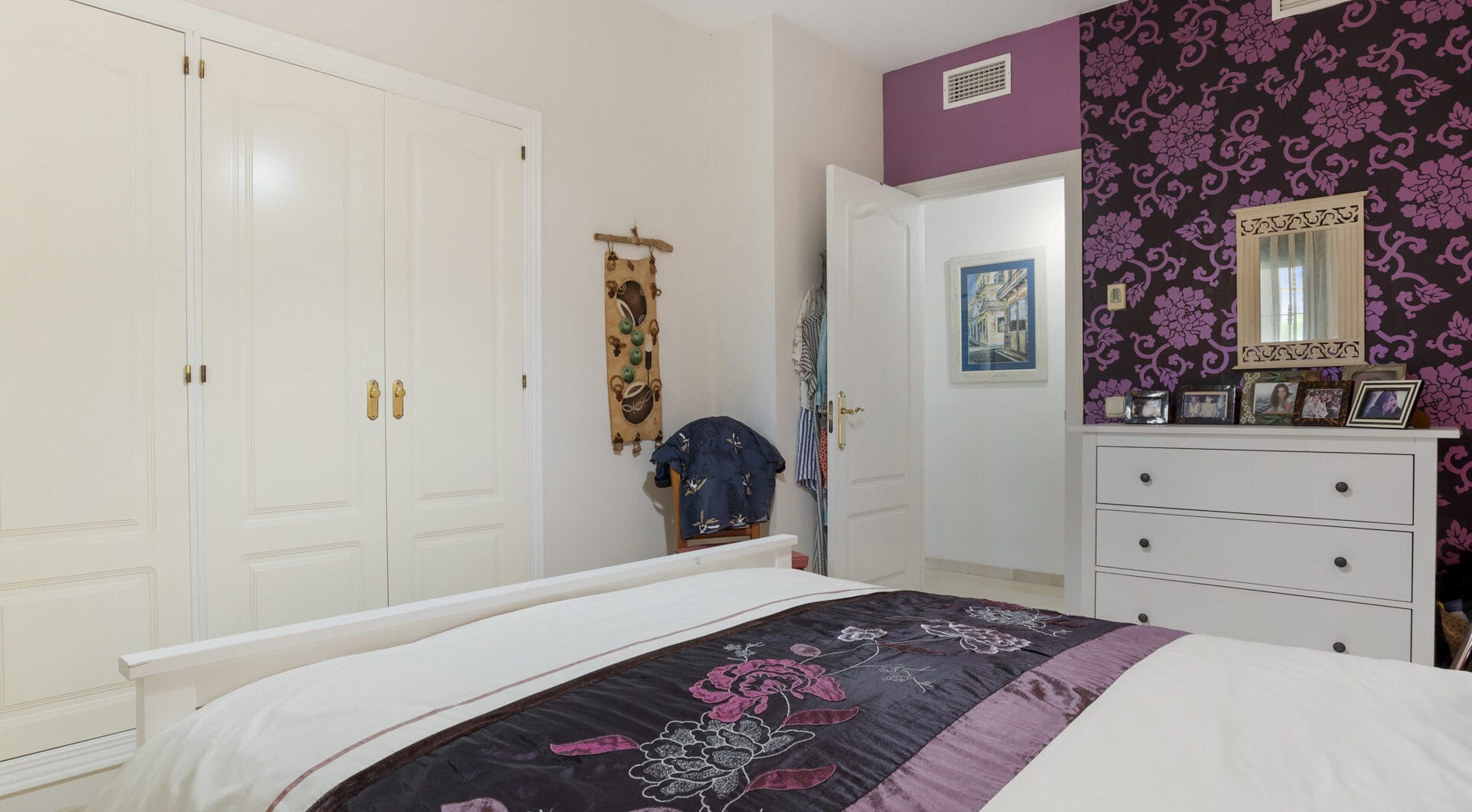 Large first floor apartment in Guadalcántara, San Pedro de Alcántara