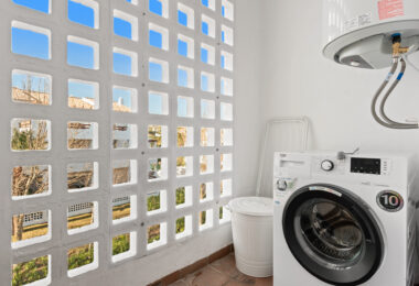 Bright 2 bedroom apartment with private terrace in Selwo