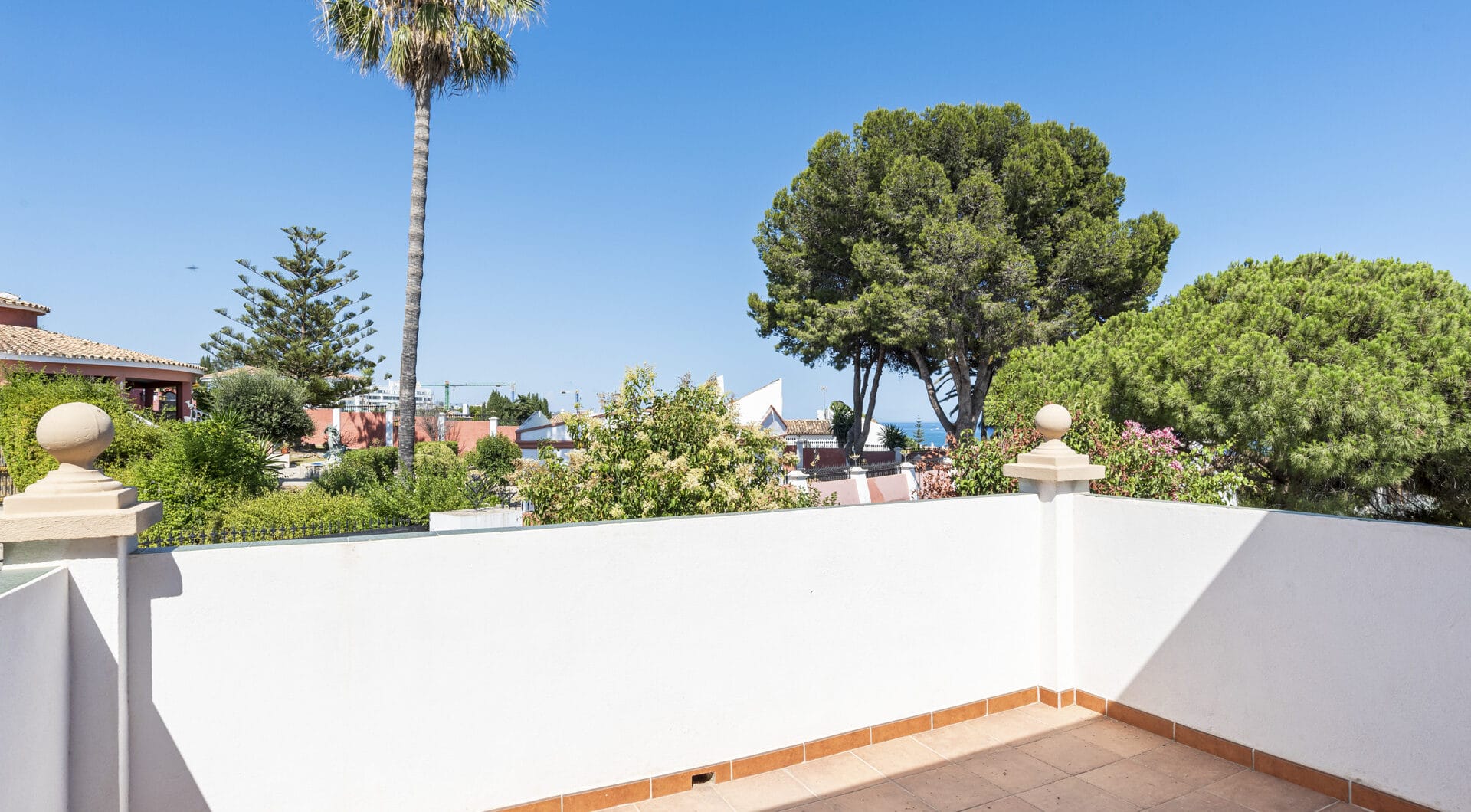 Large 6 Bedroom Villa with Sea and Mountain Views in Estepona