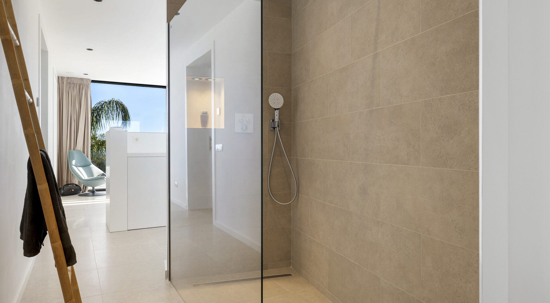 Contemporary Luxury with Panoramic Views in La Alquería