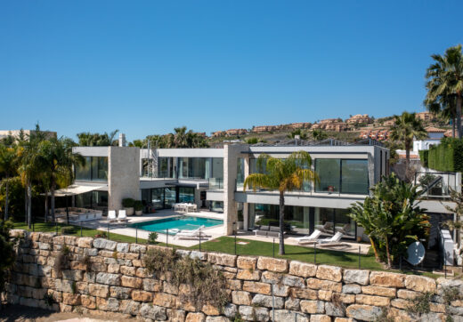 Contemporary Luxury with Panoramic Views in La Alquería