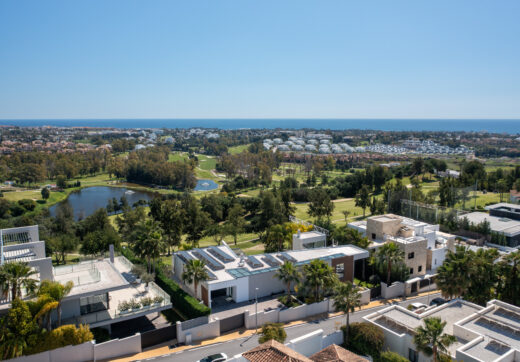 Contemporary Luxury with Panoramic Views in La Alquería