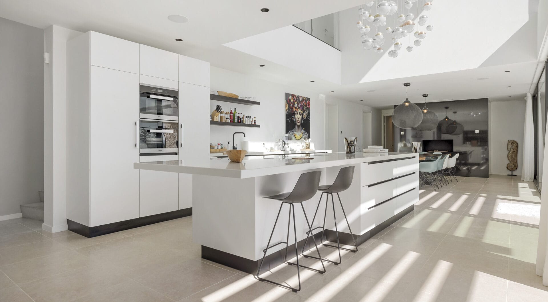 Contemporary Luxury with Panoramic Views in La Alquería