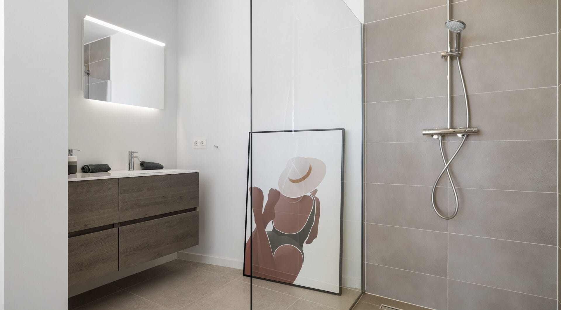 Contemporary Luxury with Panoramic Views in La Alquería