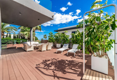 Short term rental - Exclusive Villa with Heated Pool and Hamam