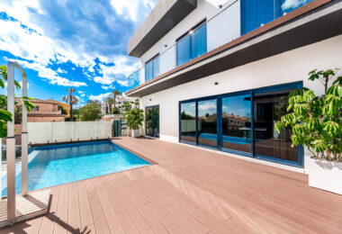 Short term rental - Exclusive Villa with Heated Pool and Hamam