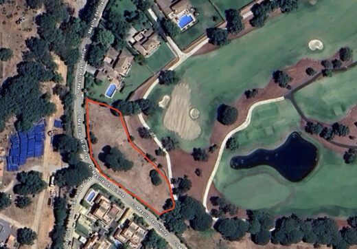 Plot for Sale in San Roque Club