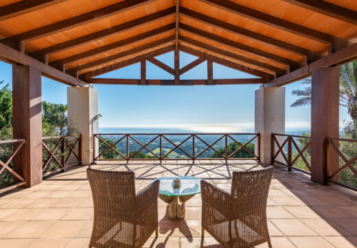 Luxurious Villa with Stunning Views in La Reserva Sotogrande