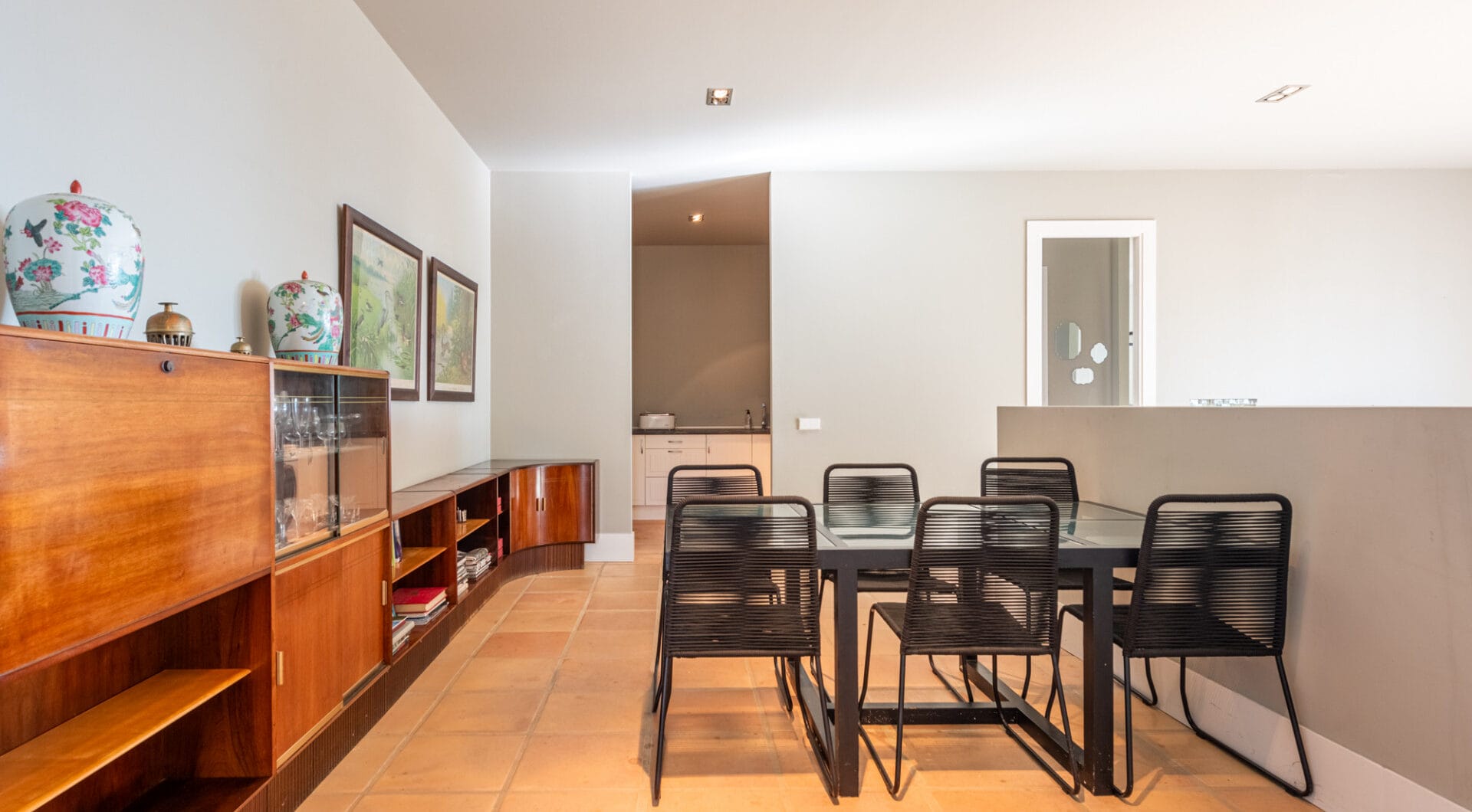 Luxurious Villa with Stunning Views in La Reserva Sotogrande