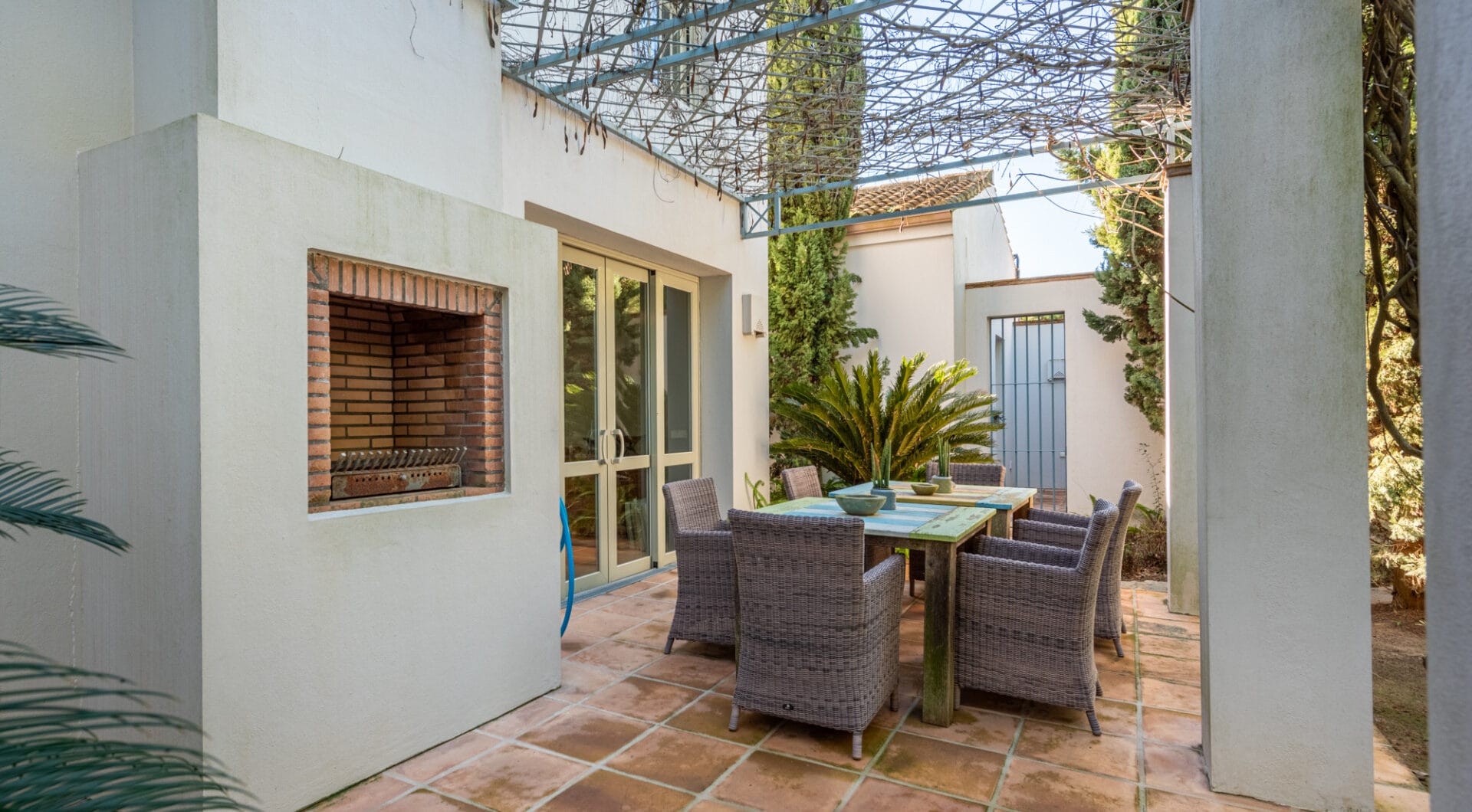 Luxurious Villa with Stunning Views in La Reserva Sotogrande