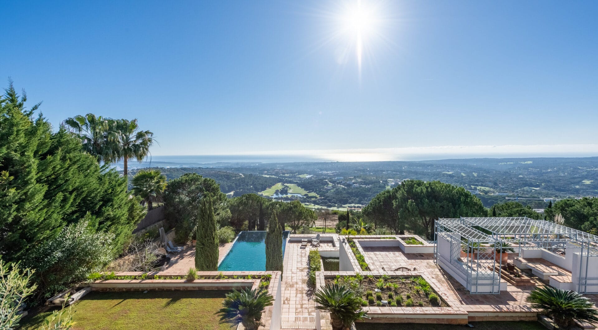 Luxurious Villa with Stunning Views in La Reserva Sotogrande