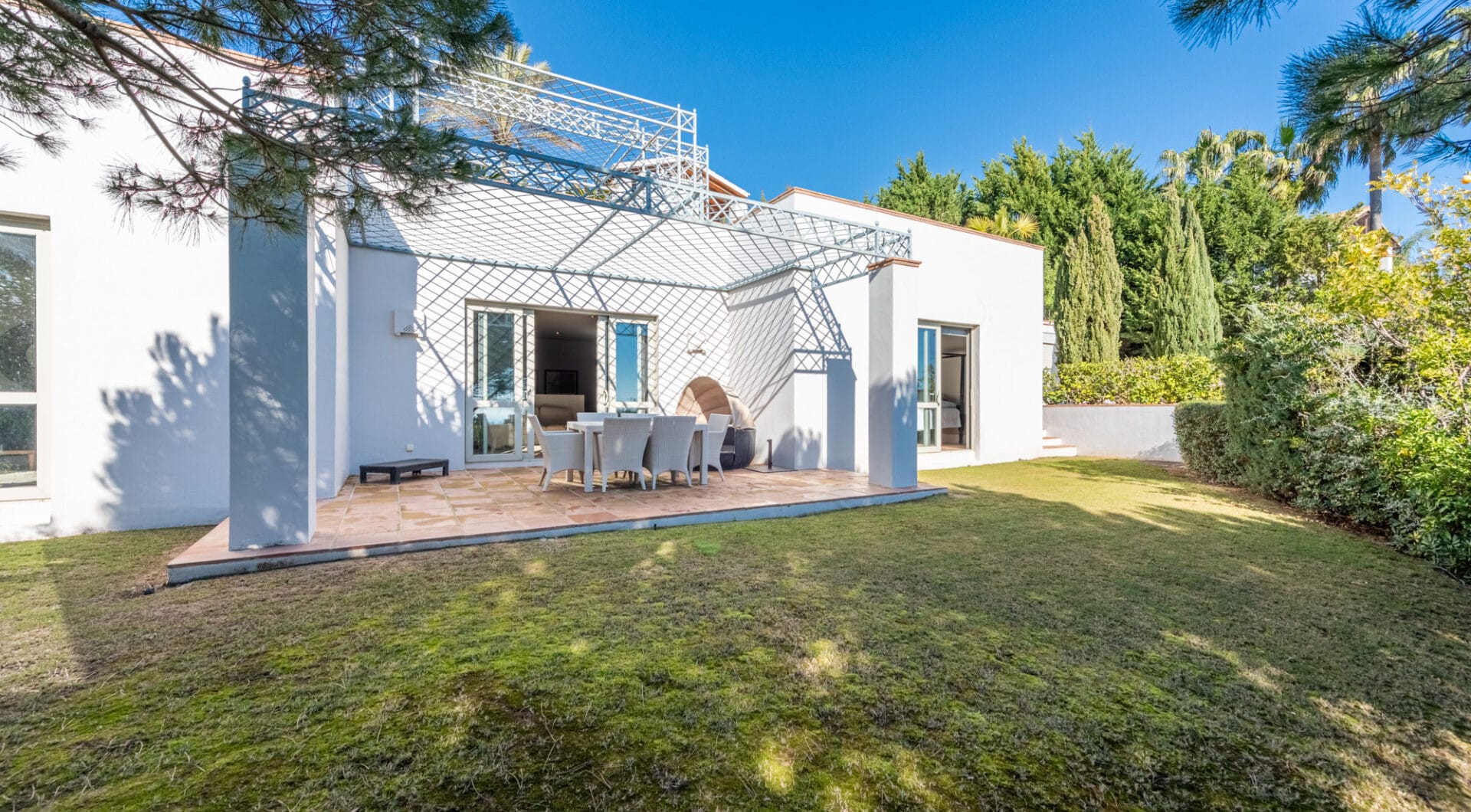 Luxurious Villa with Stunning Views in La Reserva Sotogrande