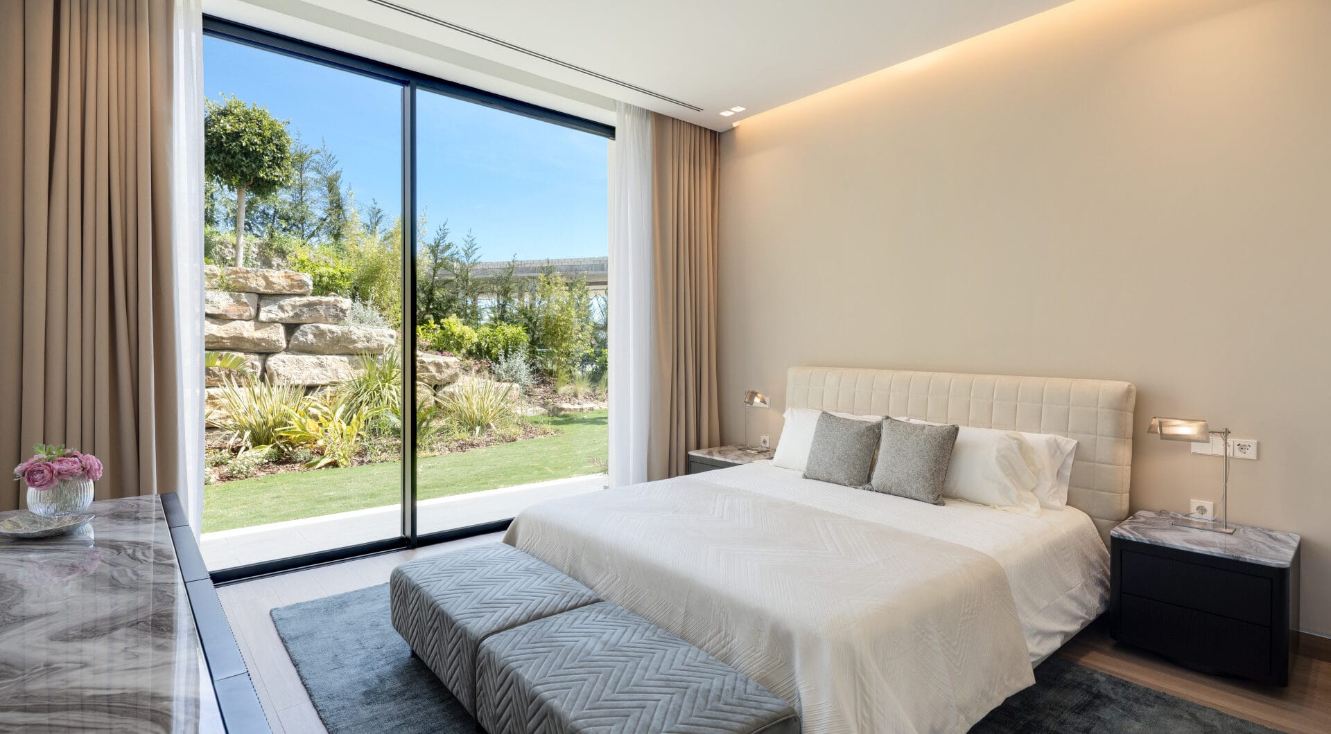 Villa Avani 5 –Modern 6-Bedroom Luxury Villa