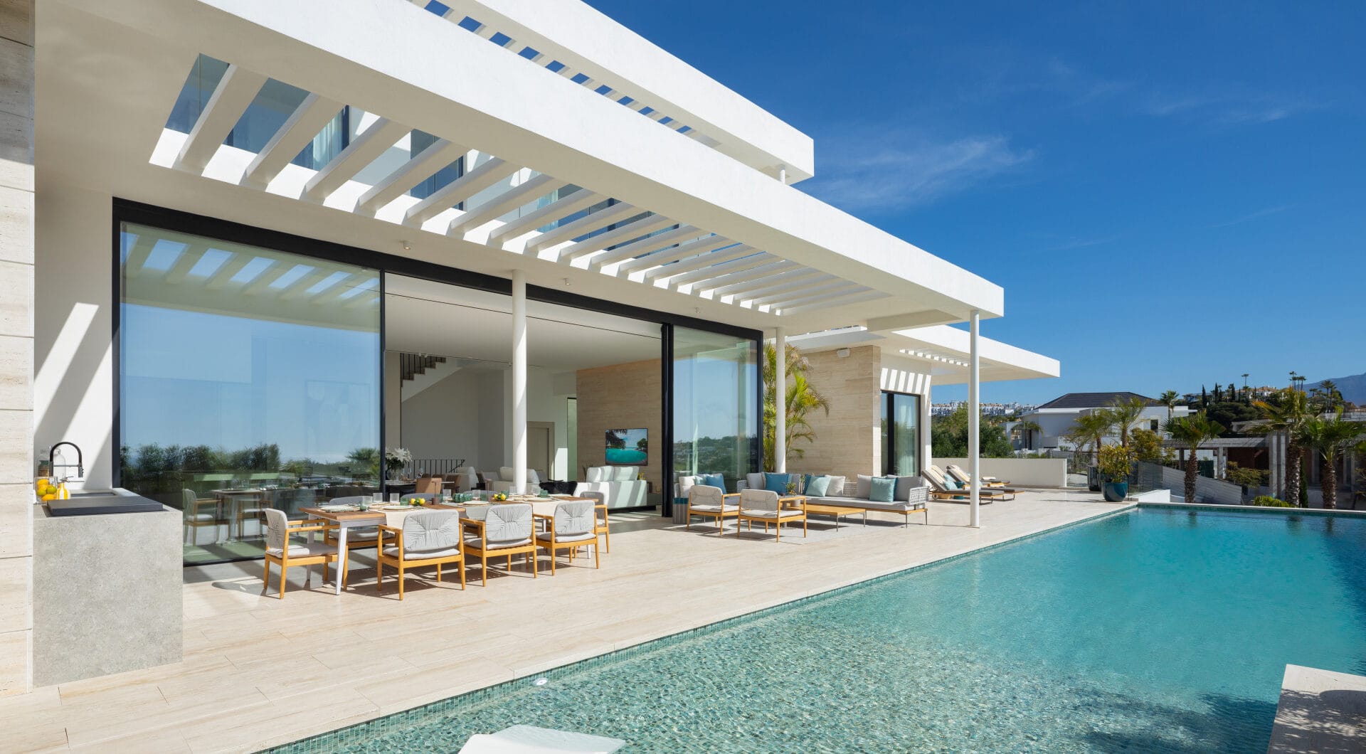 Villa Avani 5 –Modern 6-Bedroom Luxury Villa