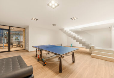 Contemporary Masterpiece with Pool &amp; Tennis Court in La Cerquilla, Nueva Andalucía