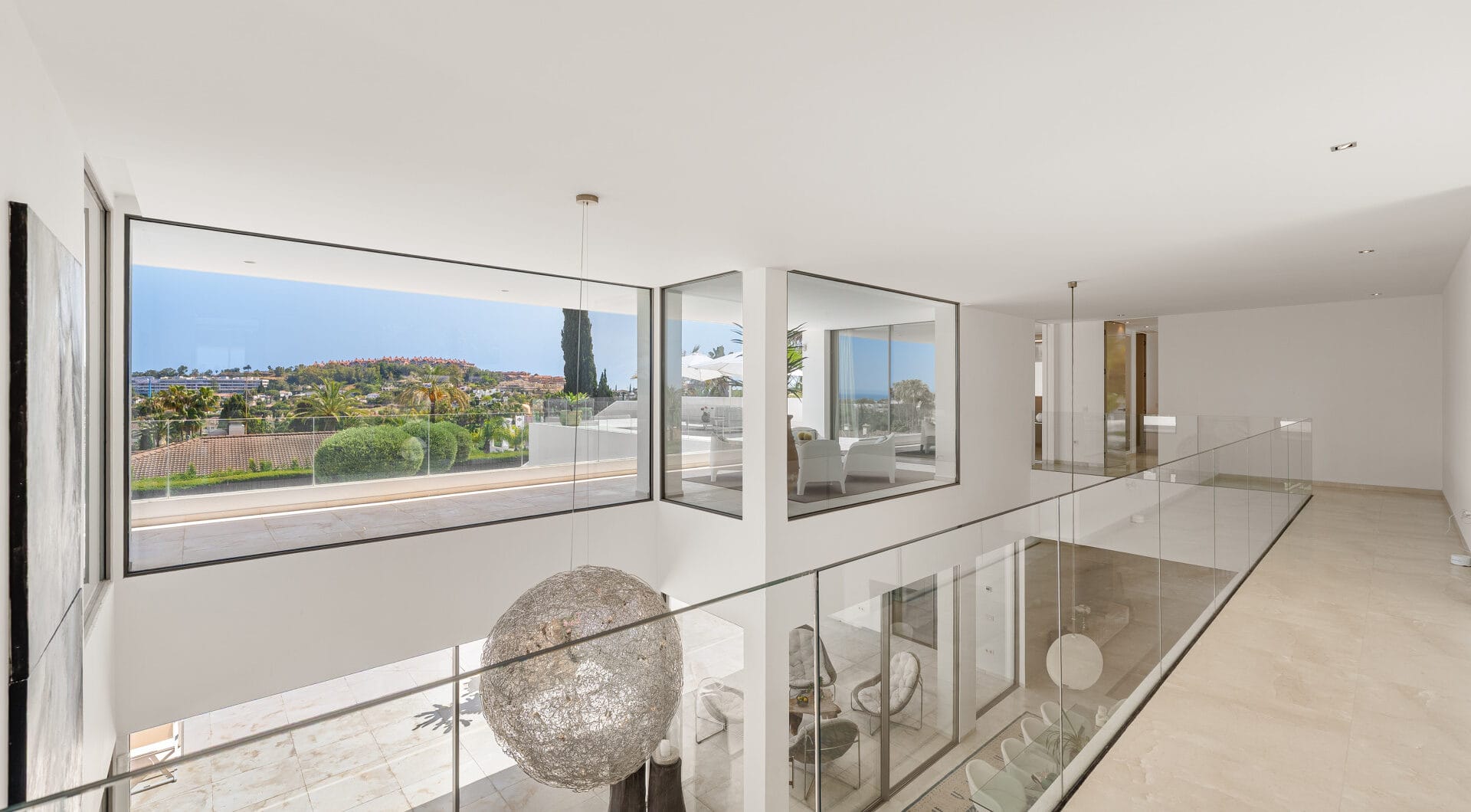 Contemporary Masterpiece with Pool &amp; Tennis Court in La Cerquilla, Nueva Andalucía