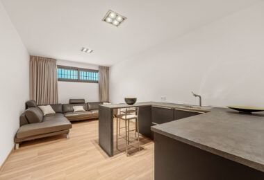Contemporary Masterpiece with Pool &amp; Tennis Court in La Cerquilla, Nueva Andalucía
