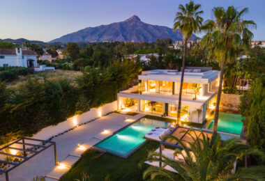 Auriga 1 — Modern Elegance in Nueva Andalucía