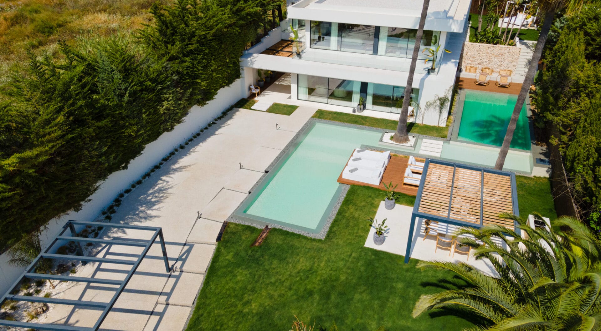 Auriga 1 — Modern Elegance in Nueva Andalucía