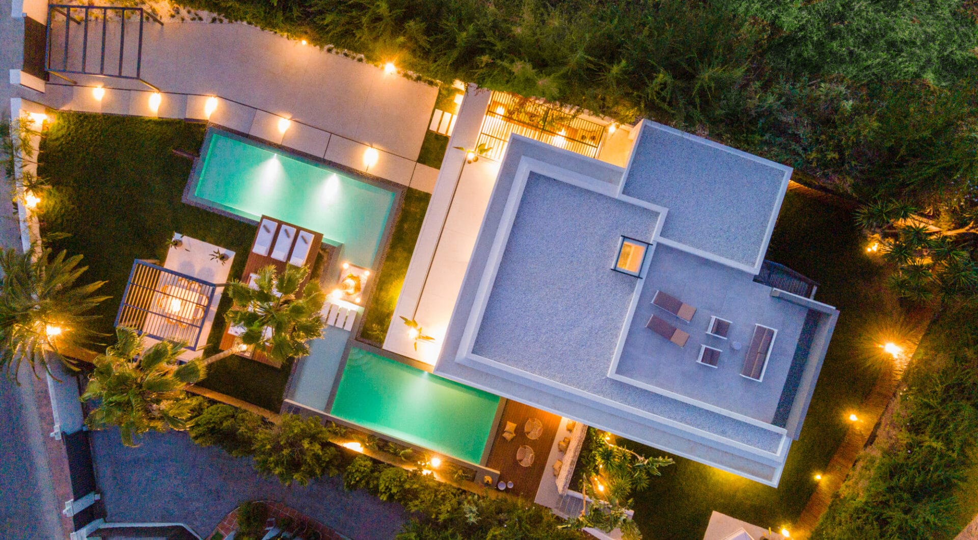 Auriga 1 — Modern Elegance in Nueva Andalucía