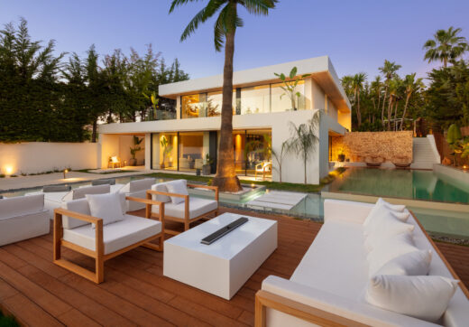Auriga 1 — Modern Elegance in Nueva Andalucía