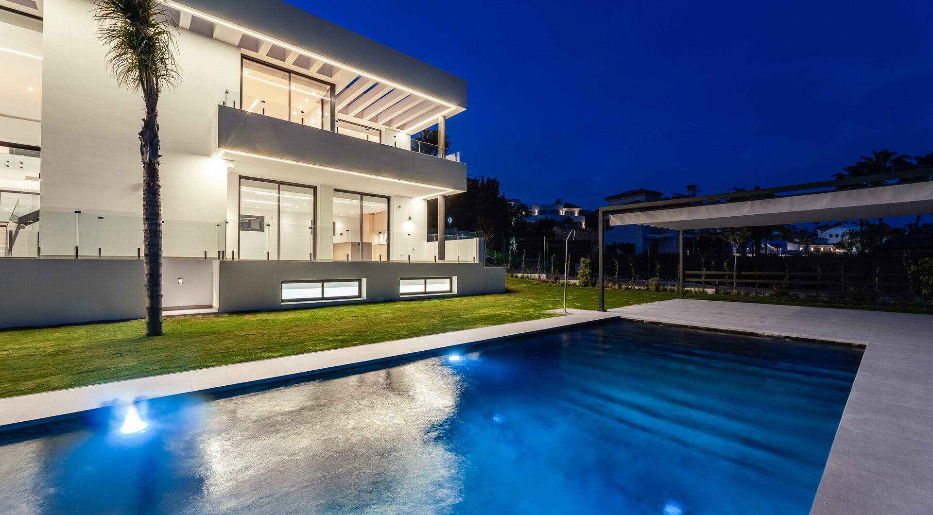 Villa Paradise in Paraiso Alto, Benahavis