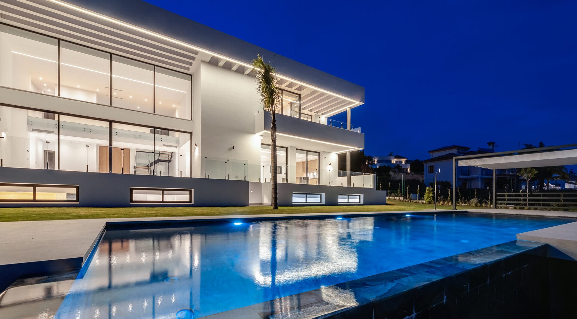 Villa Paradise in Paraiso Alto, Benahavis