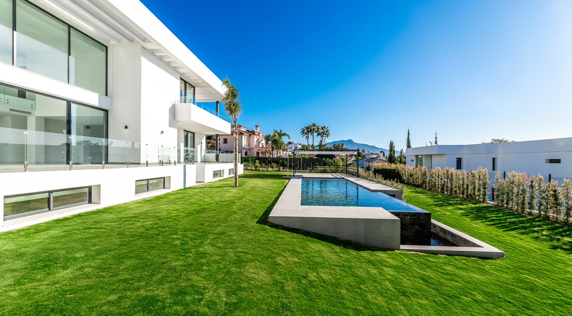 Villa Paradise in Paraiso Alto, Benahavis