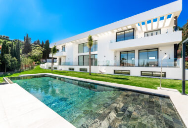 Villa Paradise in Paraiso Alto, Benahavis