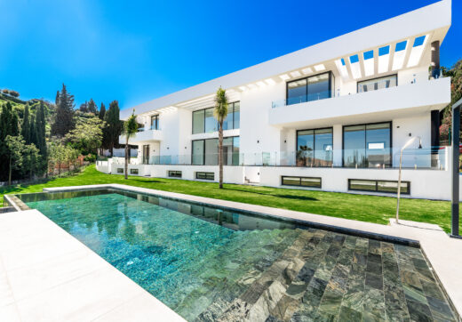 Villa Paradise in Paraiso Alto, Benahavis