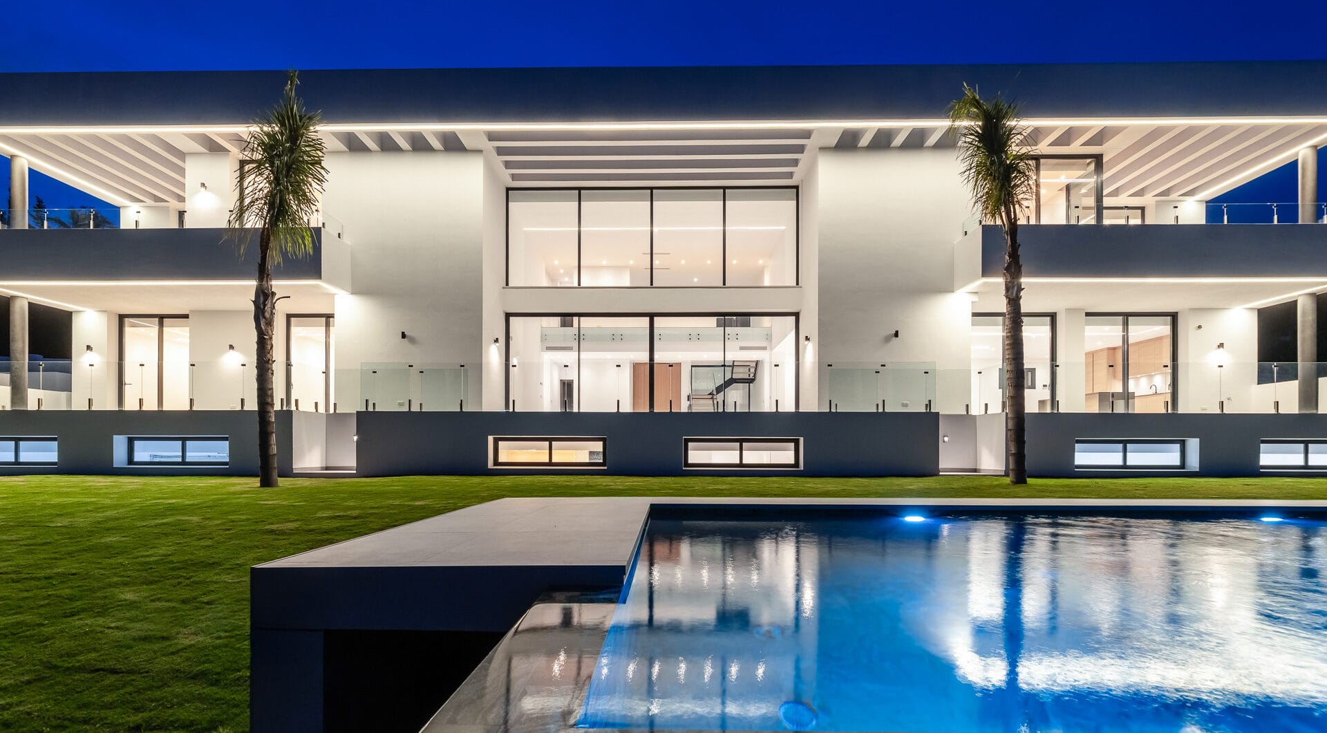 Villa Paradise in Paraiso Alto, Benahavis