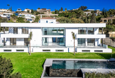 Villa Paradise in Paraiso Alto, Benahavis