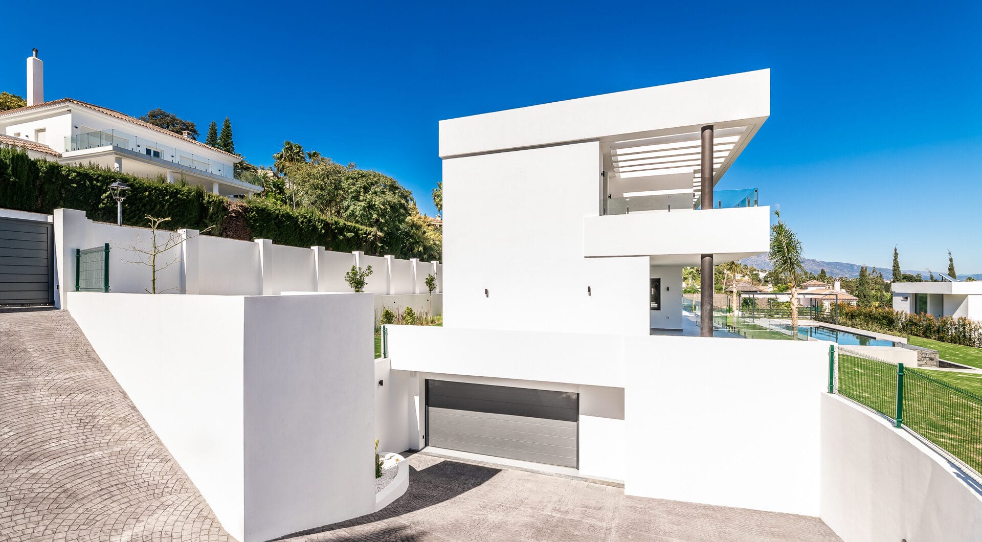 Villa Paradise in Paraiso Alto, Benahavis