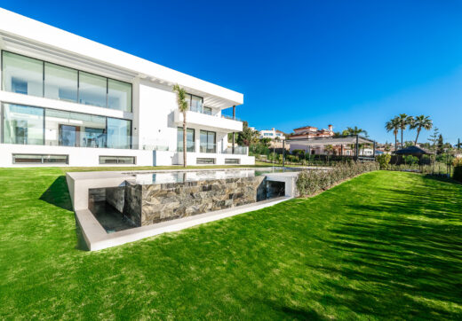 Villa Paradise in Paraiso Alto, Benahavis