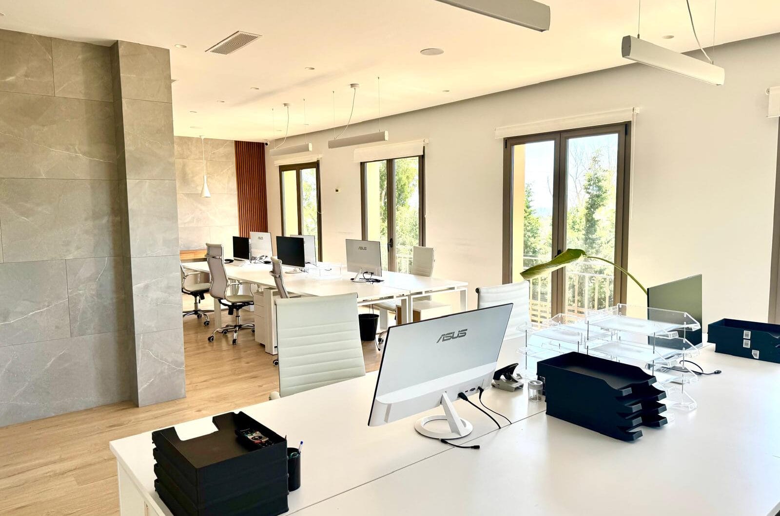 OFFICE IN CAMOJAN SIERRA BLANCA